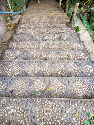 Wat Tham Phupha Khao