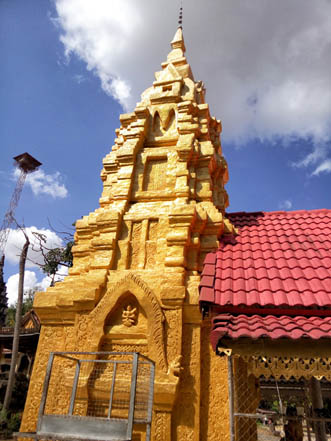 Wat Ku Phra Kona