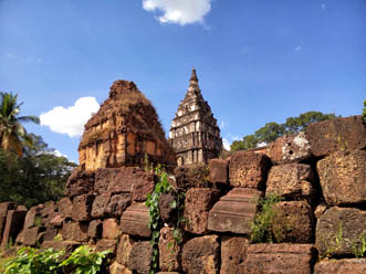 Wat Ku Phra Kona